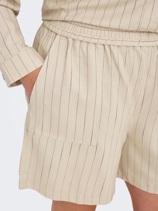 Immagine prodotto Only CARMONICA Mittlere Taille Locker geschnitten Chino Shorts Chino Shorts (M)