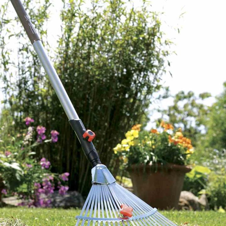 Image du produit Gardena Balai réglable