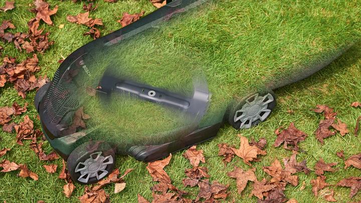 Produktbild Bosch Home & Garden UniversalRotak 36-560 (Akkubetrieb)