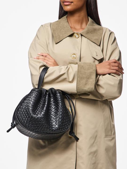 Produktbild Pieces Grosse Geflochtene Balloon Bag