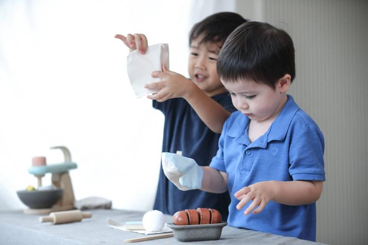 Actual product image Plantoys Bread baking set