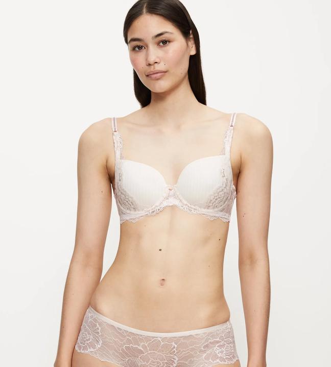 Image du produit Triumph Peony Florale WP (90 D, Une unité par pack)