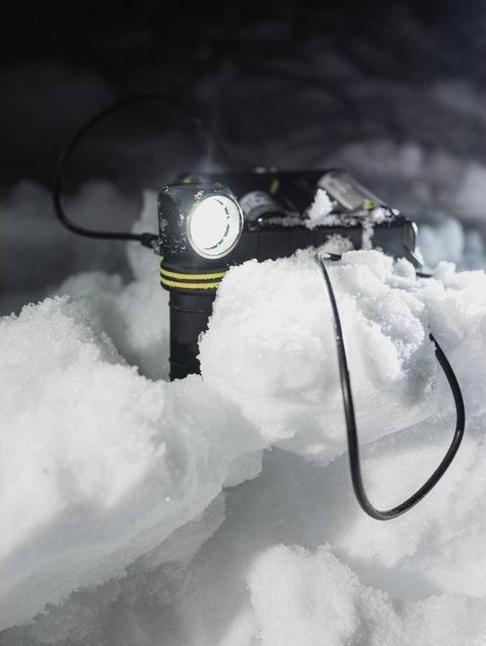Produktbild ArmyTek Elf C2 USB-C Warm 4in1 Taschenlampe (11.10 cm, 1023 lm)