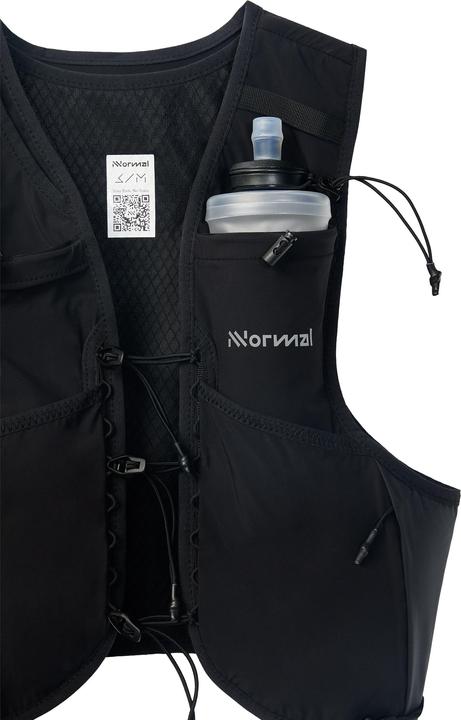 Actual product image Nnormal Race Vest Black (5 l)