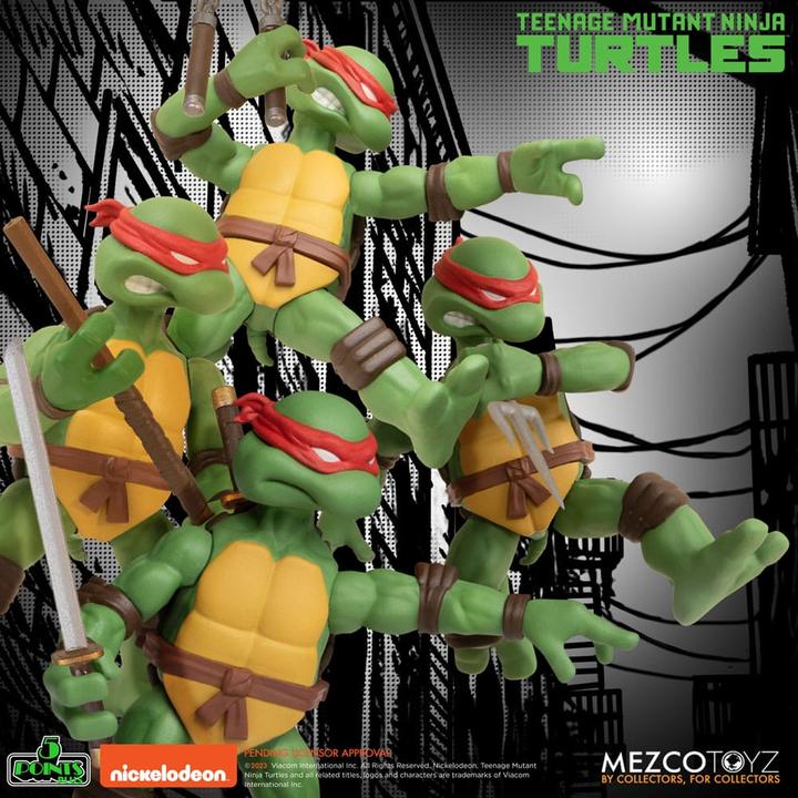 Immagine prodotto Mezco Toys Teenage Mutant Ninja Turtles Action Figures Teenage Mutant Ninja Turtles Deluxe Set 8 cm