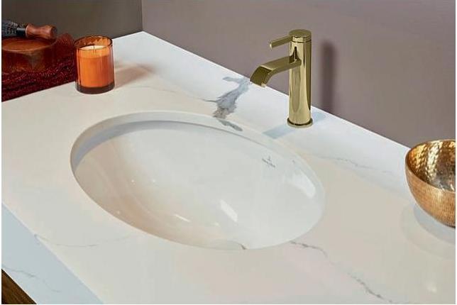 Actual product image Villeroy & Boch V&B Vanity unit EVANA 615x415mm, with ÜL white (415 mm, 615 mm)