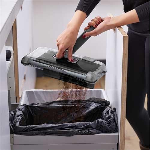 Produktbild Black & Decker AkkuBesen (1 Stk.)