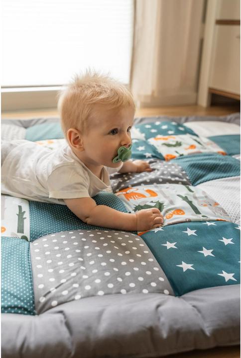 Actual product image Ullenboom Crawling Blanket Forest Animals