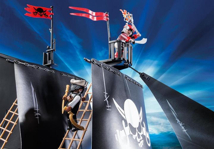 Actual product image Playmobil Piratesque battleship (6678)