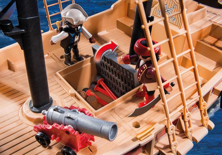 Actual product image Playmobil Piratesque battleship (6678)