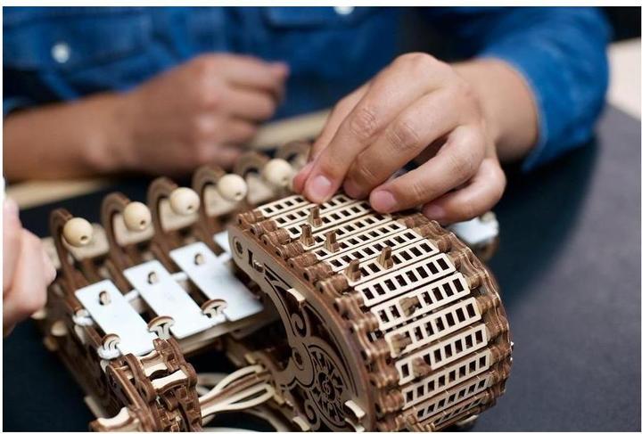 Image du produit Ugears 70178 Célesta mécanique
