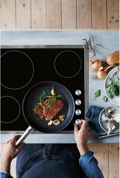 Actual product image WMF Professional Steak Steak Pan 28cm (28 cm, Frying pan, Stainless steel)
