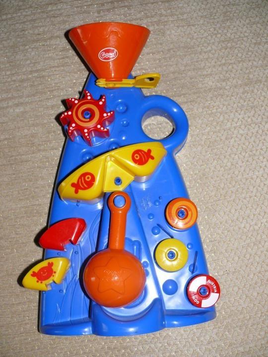 Actual product image Gowi sand and water mill