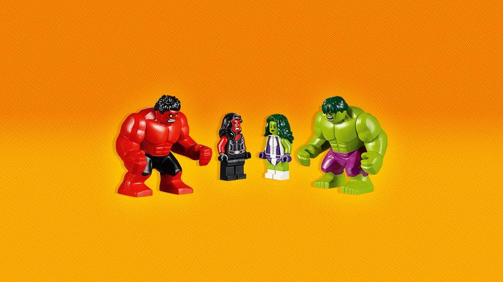 Actual product image LEGO Marvel Super Heroes Hulk vs Red Hulk (76078, LEGO Marvel)