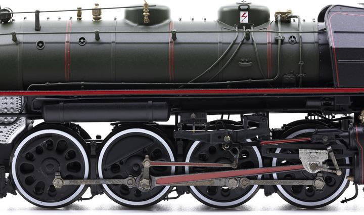 Actual product image Jouef SNCF steam locomotive 141R 1244 green with oil tender Ep. V (Track H0)