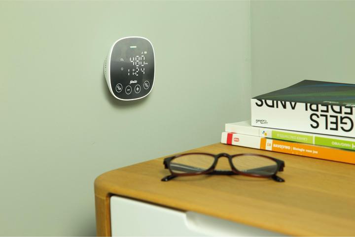 Actual product image Alecto CO2 meter AQ30 with NDIR sensor and humidity meter