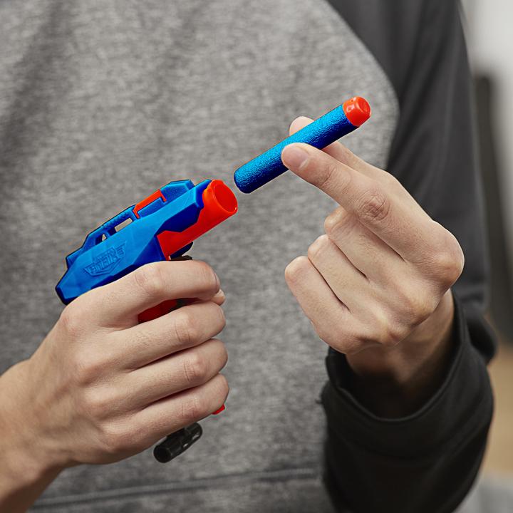 Actual product image Hasbro Alpha Strike Slinger