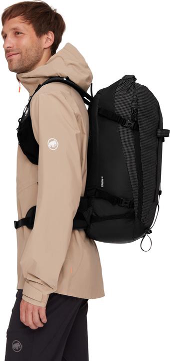 Actual product image Mammut Trion 28 (28 l)