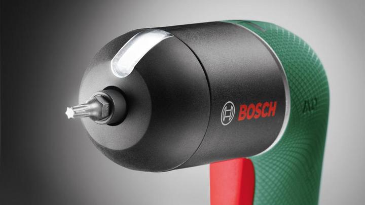 Image du produit DIY IXO VI Kit visseuse sans fil avec station de charge, 0.603.9C7.101 (Fonctionnement sur batterie)