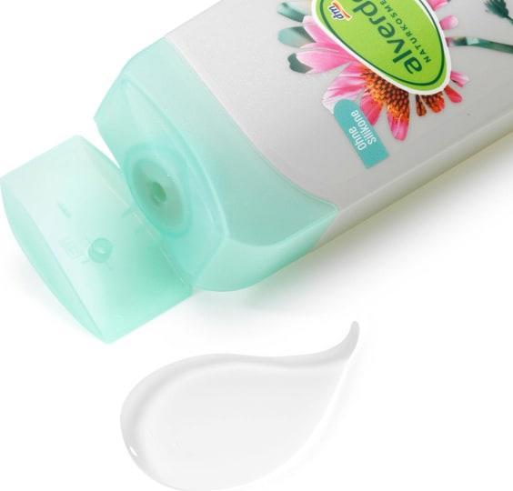 Produktbild dm alverde Shampoo Sensitiv Bio-Echinacea, Bio-Jojoba (200 ml, Flüssiges Shampoo)