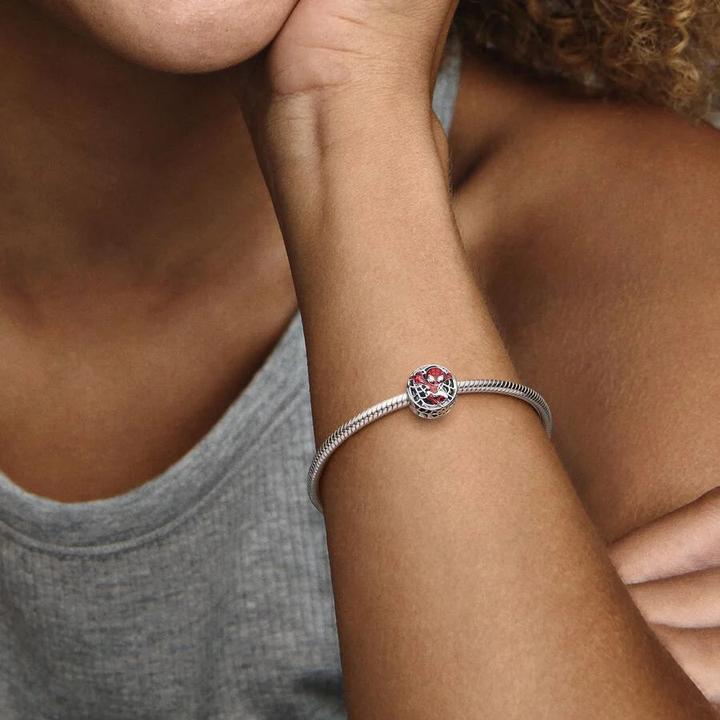 Image du produit Pandora Marvel Spider Man Soaring City Charm (Argent sterling 925)