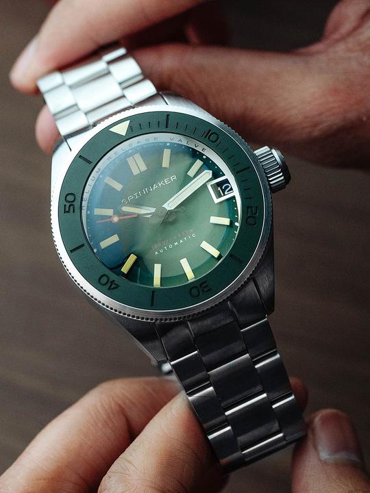 Actual product image Spinnaker SP-5098-11 Piccard Diver Automatic 45mm 55ATM (Power reserve display, 45 mm)