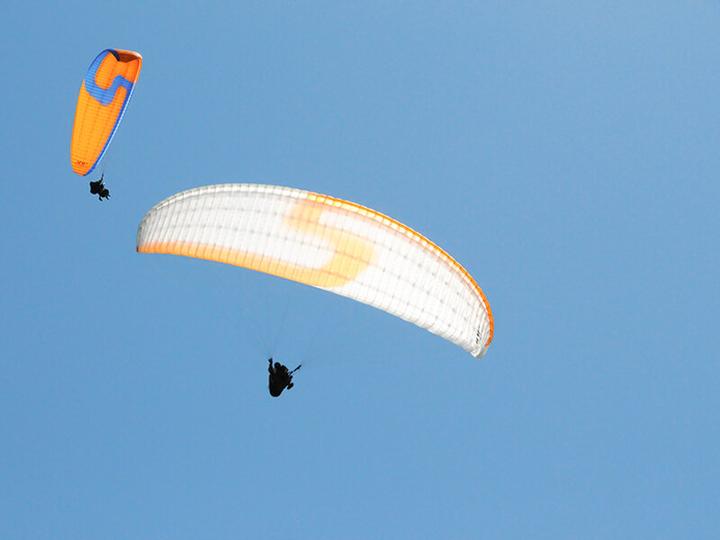 Actual product image Smartbox Sensations parapente : vol magique de 12 min pour 2 dans les Alpes vaudoises (2 pers.)