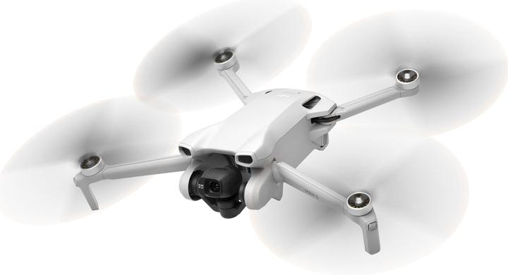 Immagine prodotto DJI Mini 3 con controller RC (38 min, 248 g, 12 Mpx)