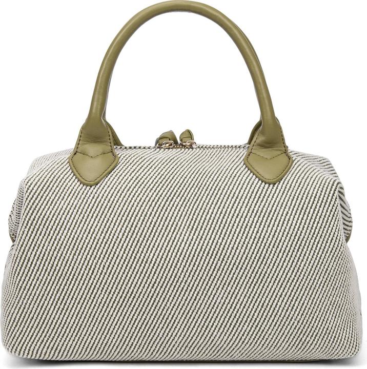 Actual product image Diana & Co 749-1Pt