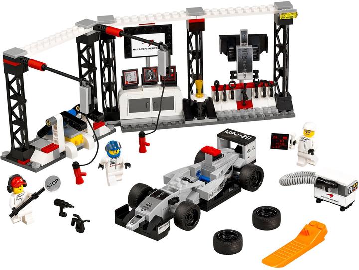 Actual product image LEGO Speed Champions McLaren Mercedes Pit Stop (75911, LEGO Speed Champions)