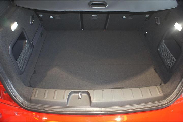 Actual product image ProPlus Boot tray for Mini Clubman from 2015 until today (raised load area)