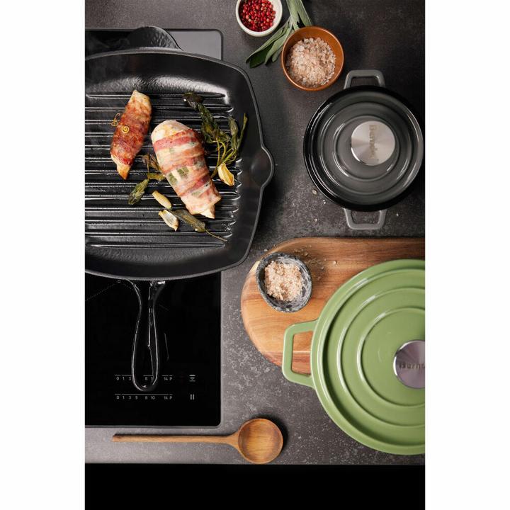 Produktbild Berndes Bräter Cocotte B.IRON Gusseisen oval 31 x 24 cm 6 Liter schwarz INDUKTION (Bräter + Schmortopf, Gusseisen)