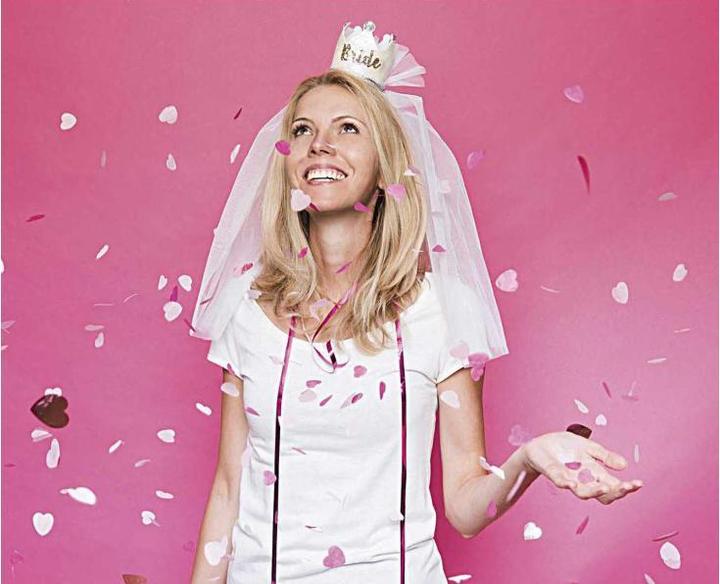 Actual product image Rico Design Crown Bride with Veil
