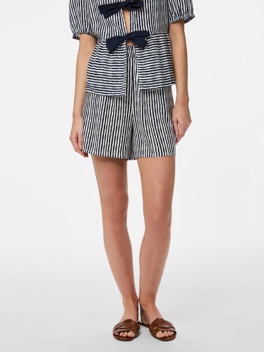 Produktbild Pieces PCTALVINA Shorts (XL)