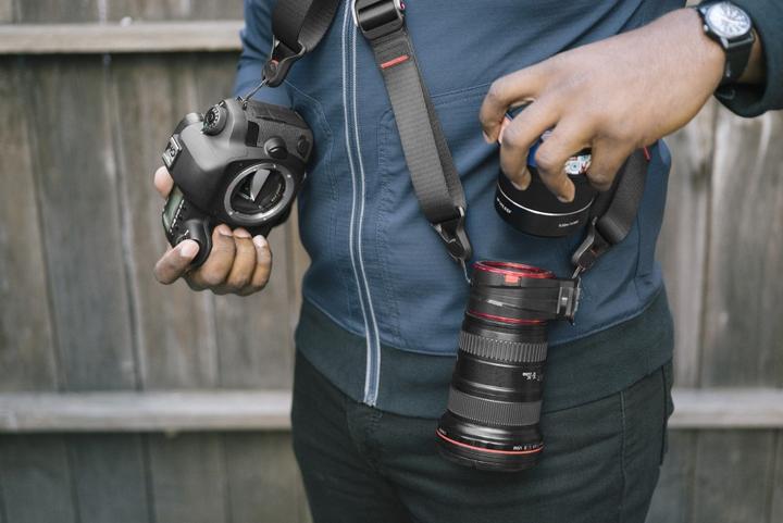 Actual product image Peak Design Lens mount Sony E/FE