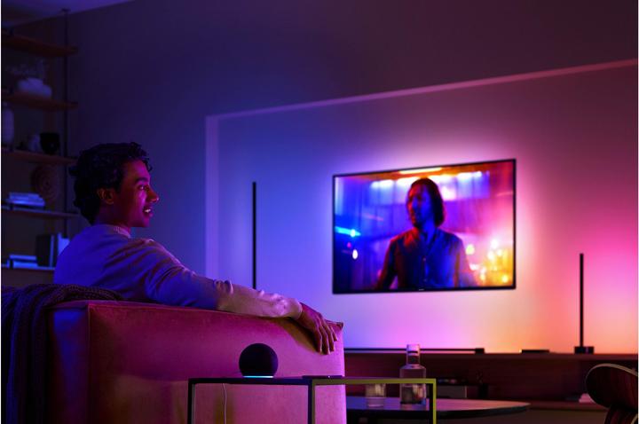 Actual product image Philips Hue Gradient Ambiance Basis (RGB, 200 cm, Indoor)