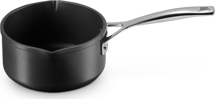 Immagine prodotto Le Creuset Set di pentole antiaderenti in alluminio da 24/26 cm, bricco per il latte (Pentola, Padella per friggere, Tegame, Alluminio)