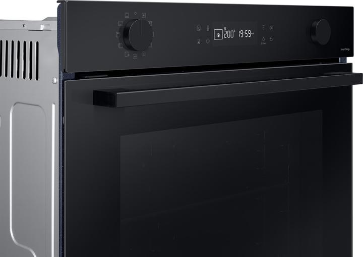 Actual product image Samsung NV7B41201AS