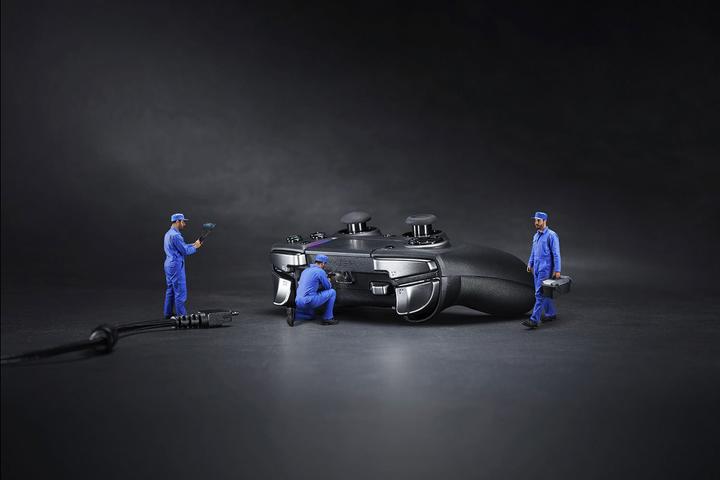 Actual product image Razer Raiju Gaming Controller (PS4, PC)