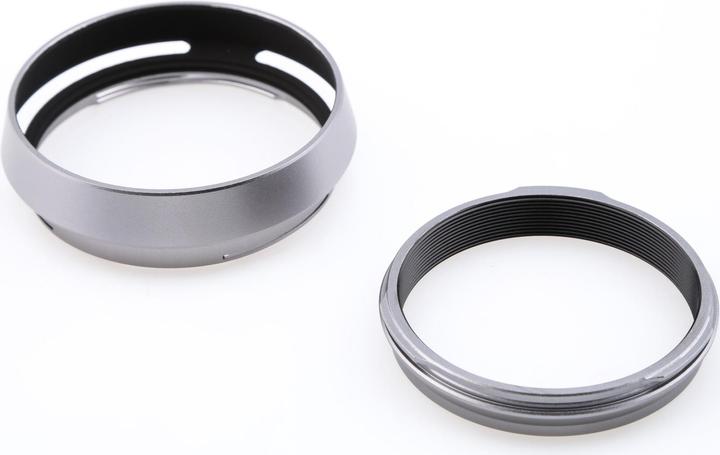 Immagine prodotto Fujifilm Visiera parasole LH-X100 per la serie X100 argento