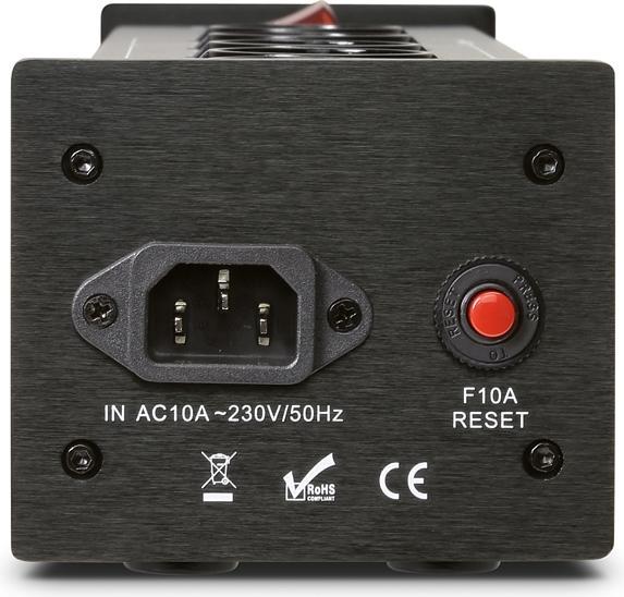 Actual product image Dynavox HiFi socket strip X2000 black with MasterSlave function (Screen protective film)