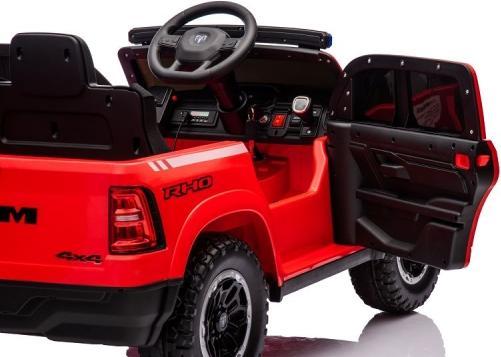 Produktbild Es-toys Kinderfahrzeug – Elektro Auto „Feuerwehr Dodge RAM“ 4 Motoren- 2,4Ghz Fernsteuerung, MP3 + Sir