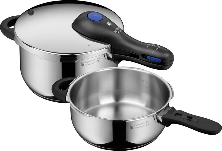 Produktbild WMF Schnellkochtopf 3tlg 4,5+3l grosses Kochsignal Perfect Plus Induktion (22 cm, Pfannenset + Topfset, Edelstahl)