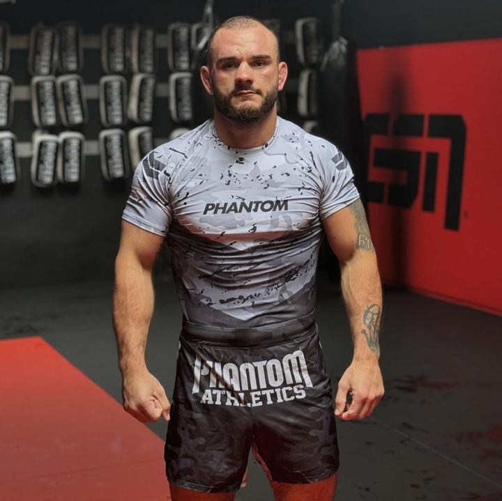 Actual product image Phantom Athletics Rashguard Delta (M)