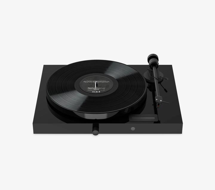 Productafbeelding Pro-Ject Jukebox E1 OM5e Platenspeler Ingebouwde Versterker 2x25w - Pianolak (Handmatig)