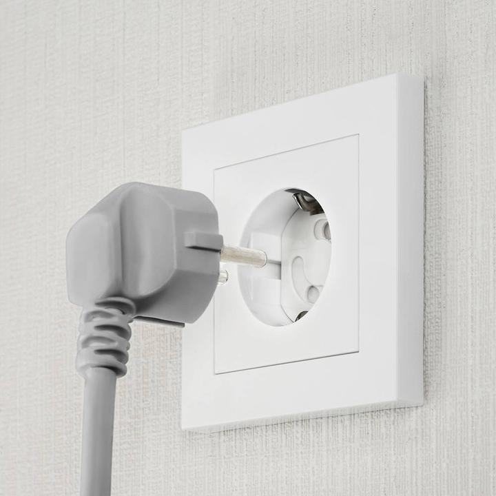 Actual product image Reer Socket protector