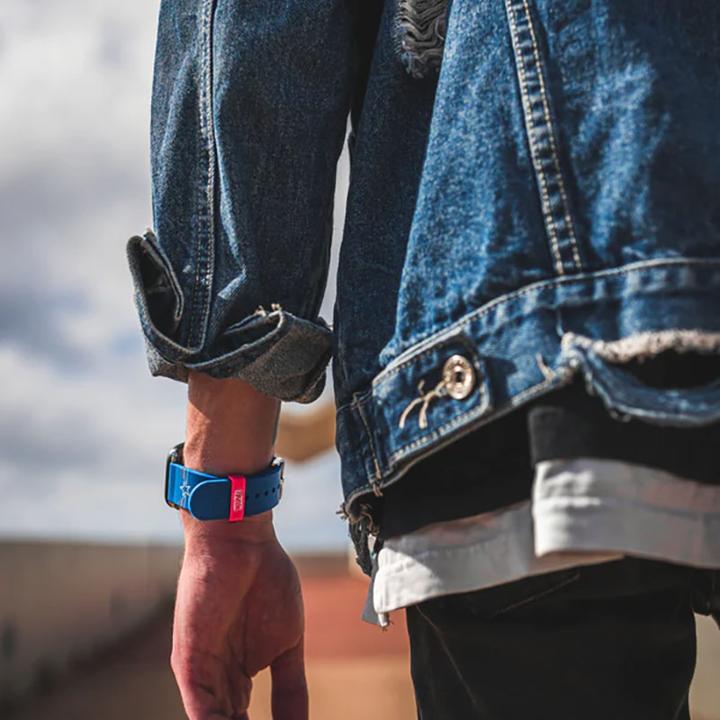 Immagine prodotto Moby Fox Bracciale Marvel per smartwatch Insignia Collection: Captain America (Silicone)