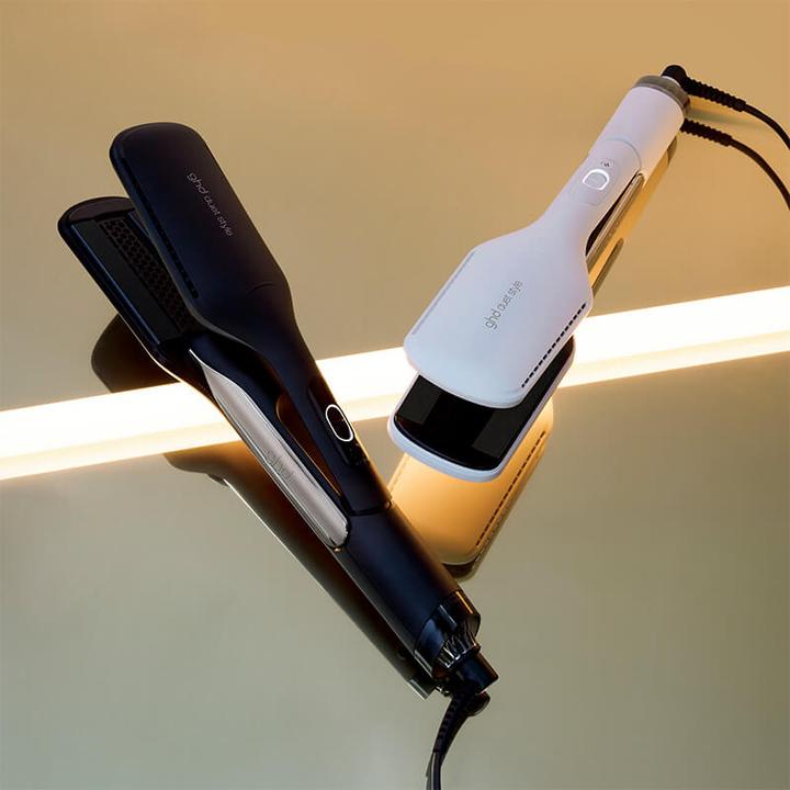 Actual product image ghd Tools - Duet 2-IN-1 Hot Hair Styler Black (Straightening iron)