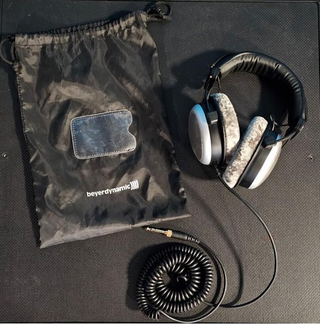 Image du produit Beyerdynamic Dt 880 Pro (pas de réduction du bruit, Filaire)