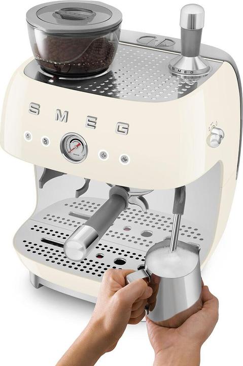 Actual product image Smeg EGF03CREU (EU plug)